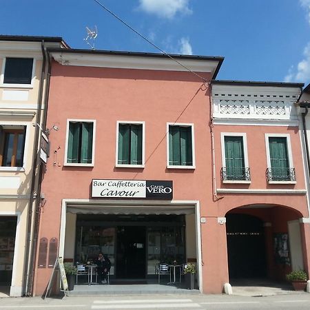 Locanda Trattoria Caffe Cavour Cittadella Exterior photo